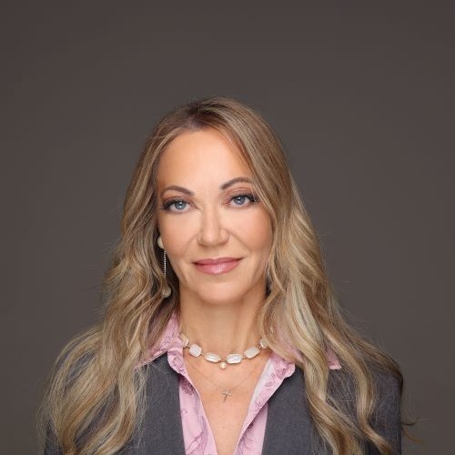 Effie Presvia Profile Picture